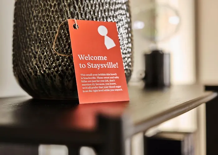 Krueger's Crib By Staysville Ξενοδοχείο με διαμερίσματα 4*