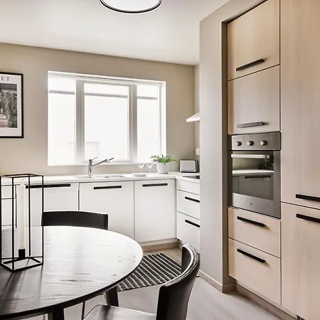 Apartahotel Krüger's Crib By Staysville 4*